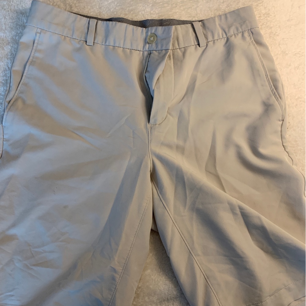 Nike Golf Shorts 30 x 10”